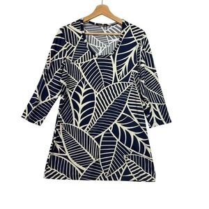 J. McLaughlin Tunic Top Palm Leaf Print 3/4 Sleeve Top Sz L Excellent Condition